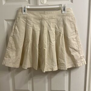 White AE tennis skirt!
